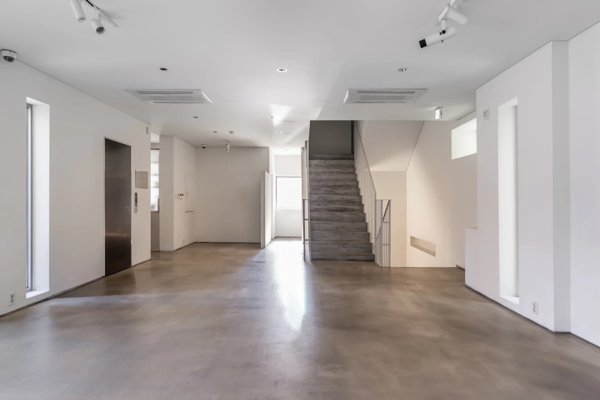 2층 라운지/전시 공간 3